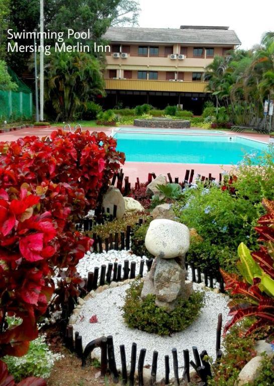 Mersing Merlin Inn Exteriör bild