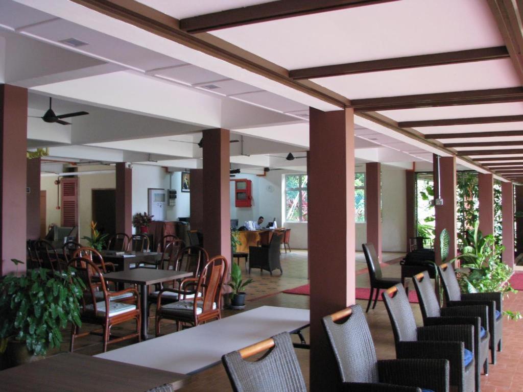Mersing Merlin Inn Exteriör bild